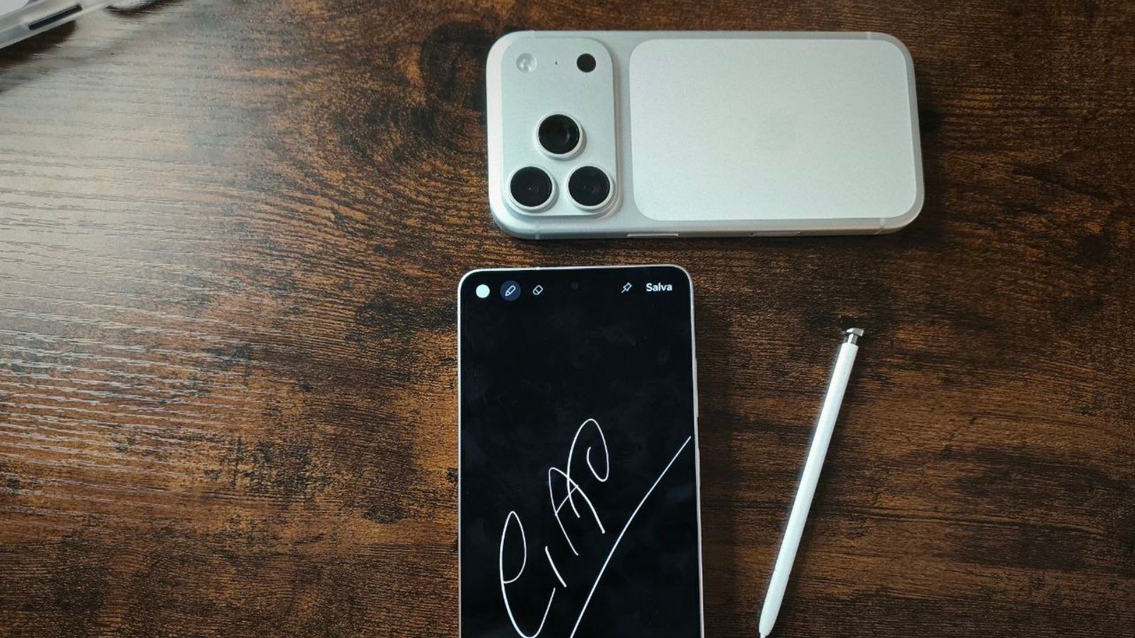 Samsung Galaxy S26 Ultra vs iPhone 17 Pro Samsung Galaxy S26 Ultra vs iPhone 17 Pro
