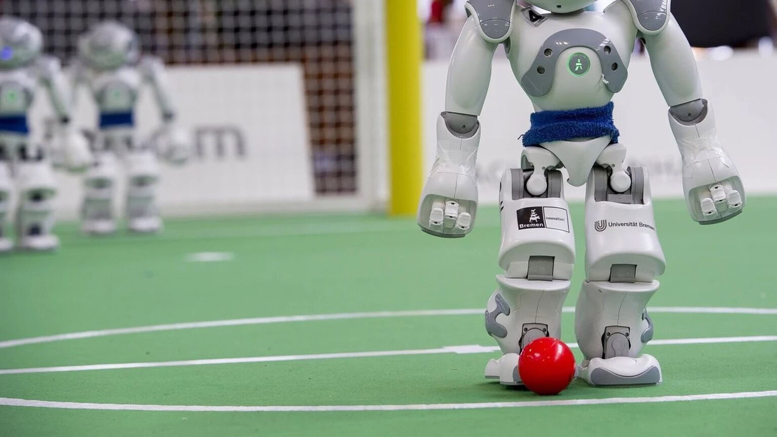 RoboCup, la Germania domina anche nel calcio robotico con i Booster K1
