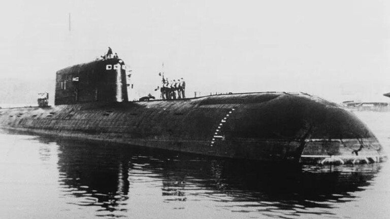 Sottomarino sovietico affondato nel 1989 sta rilasciando materiale radioattivo