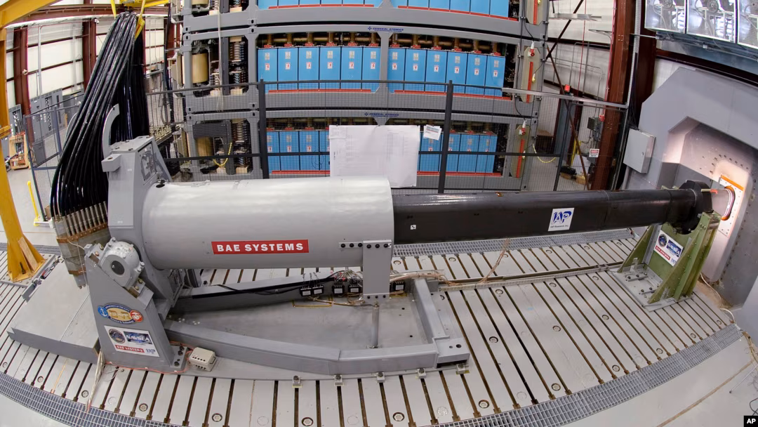 Railgun Cannone elettromagnetico USA marina militare