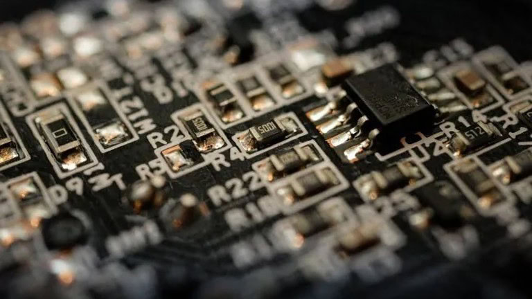 RAM DDR4 e DDR5, prezzi alle stelle: la colpa è dell'intelligenza artificiale