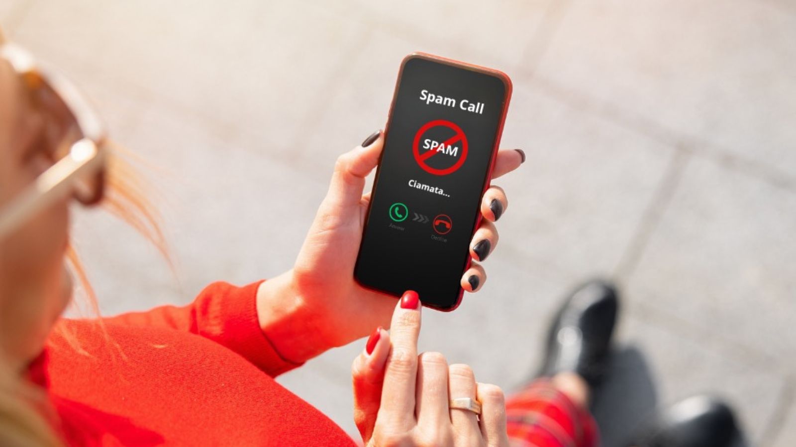 Chiamate spam dall'estero: ecco perché non si riesce a fermarle