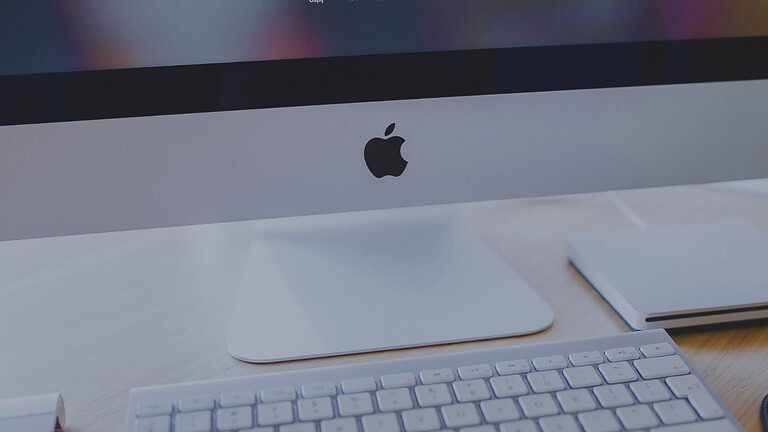 Apple Studio Display