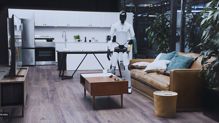 robot Figure 03