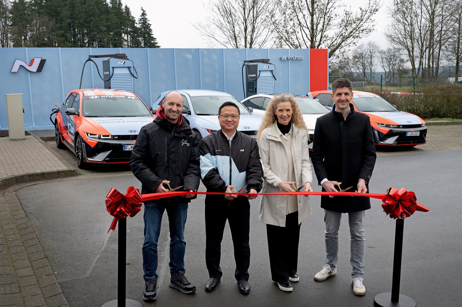 (Photo_1) Hyundai Motor Delivers ‘Performance for All’ with New N Hyper Chargers at Nürburgring