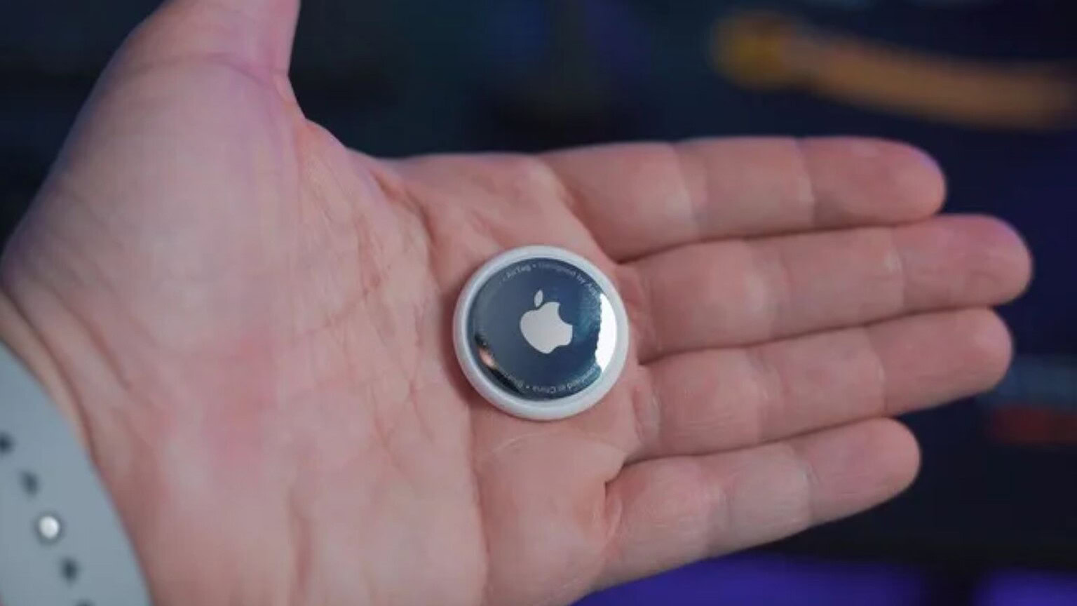 Smart tracker