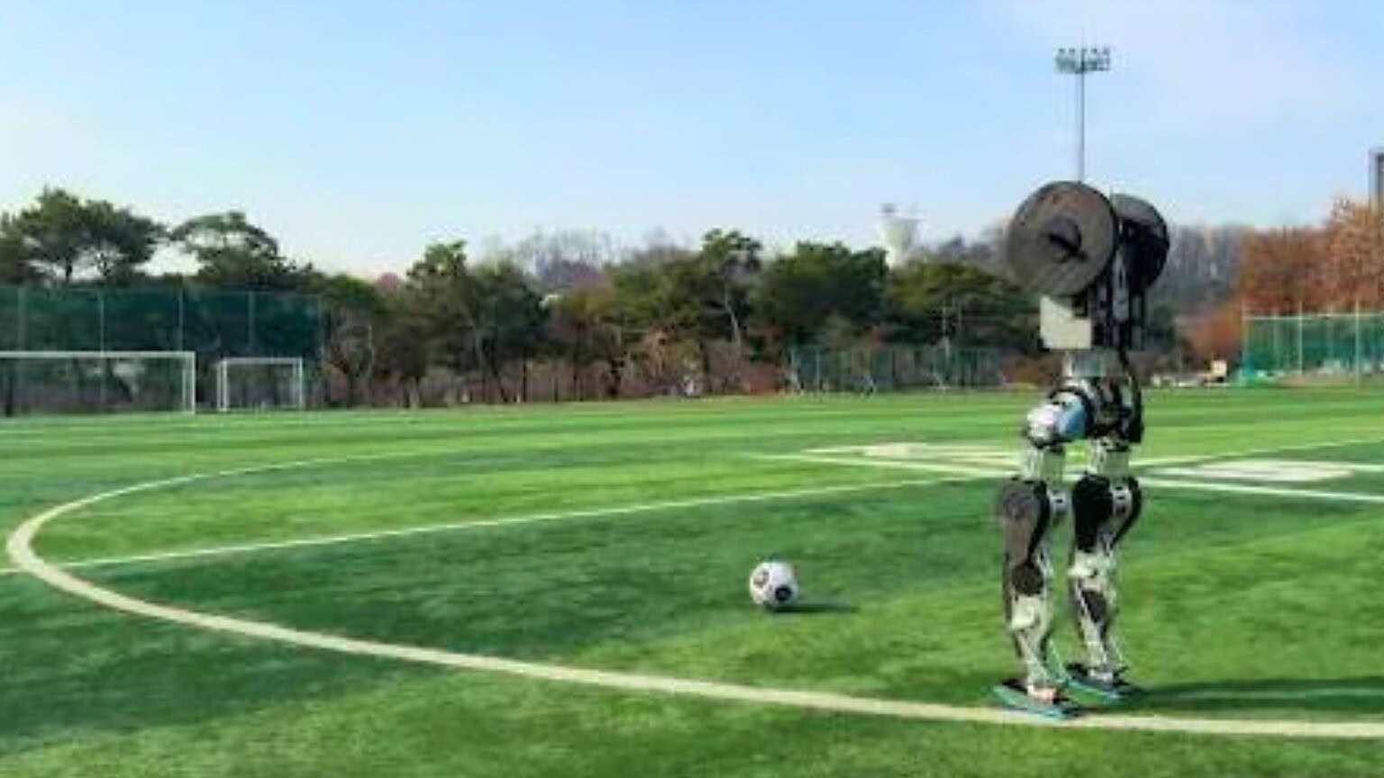robot umanoide