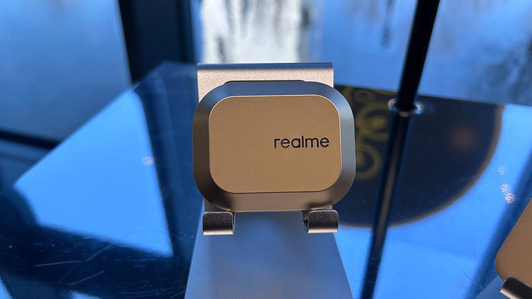 realme realme
