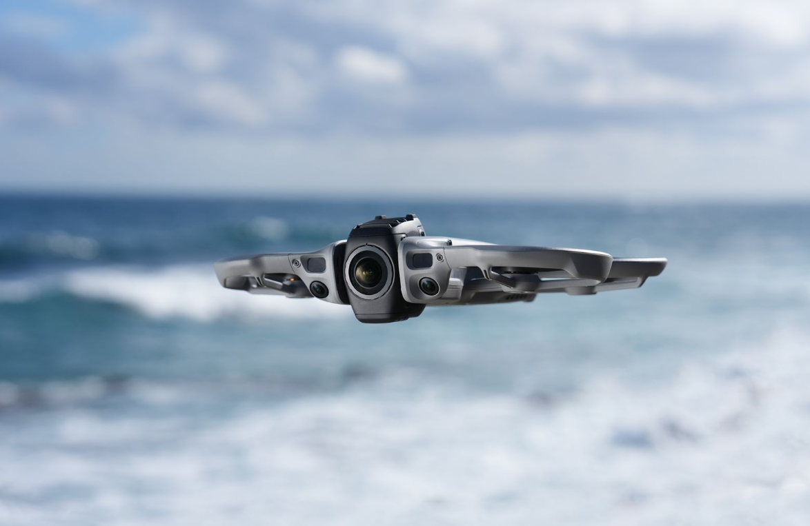 DJI Avata 360 è ufficiale: drone FPV con riprese a 360° in 8K