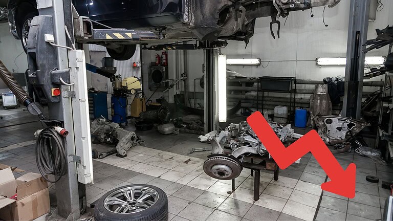 Componentistica auto italiana in crisi: fatturato giù del 6% nel 2024
