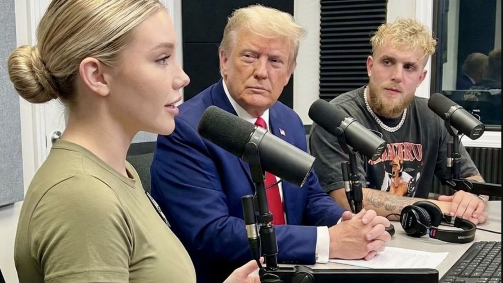 Jessica Foster, la soldatessa AI che non esiste e inganna milioni di fan