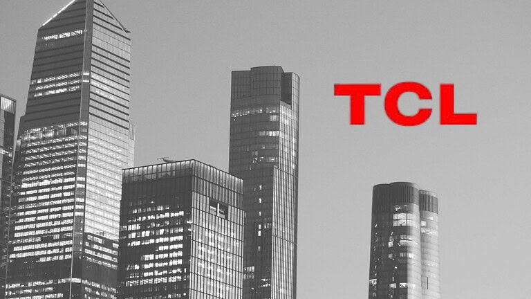 TCL porta in Italia TV Mini LED fino a 10.000 nit, monitor OLED e smartphone NXTPAPER
