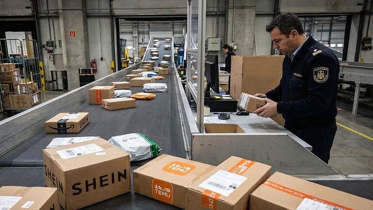 Tassa pacchi dalla Cina: ecco come Shein, Temu e AliExpress la aggirano