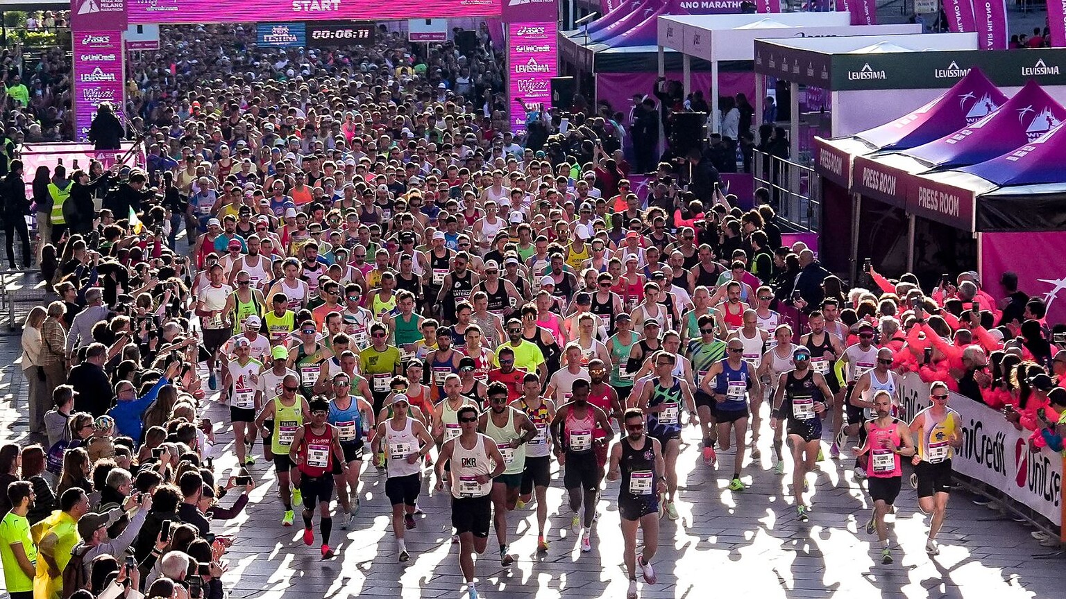JBL Endurance Pace: il suono ufficiale della Milano Marathon 2026