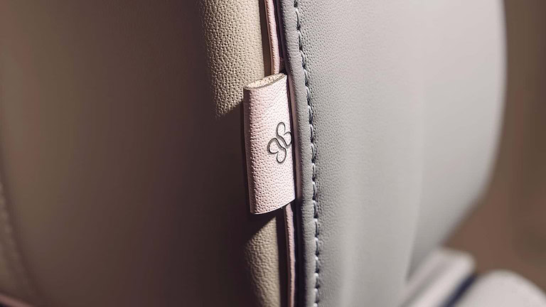 Bentley Boodles gioielli interni - design Bentley Boodles gioielli interni - design