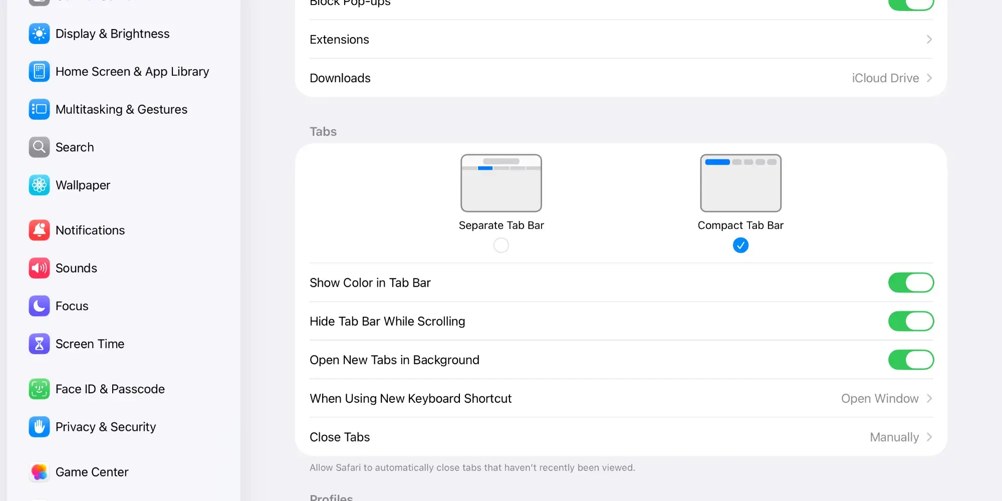 iOS 26.4 e macOS 26.4: Safari ritrova la barra compatta_1