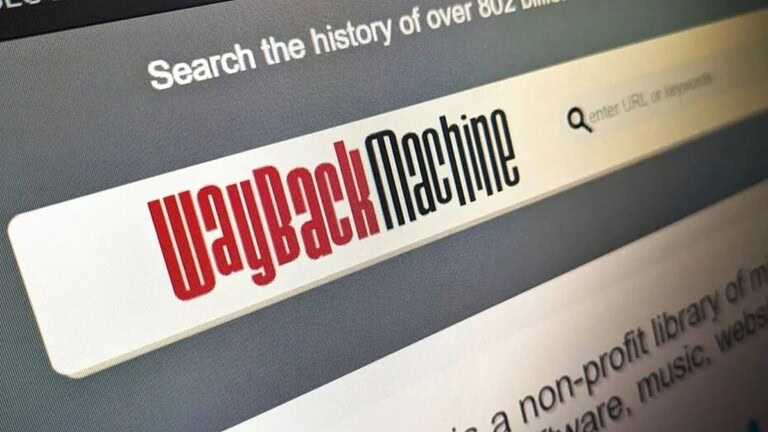 Wayback Machine, 23 testate la bloccano: cosa sta succedendo