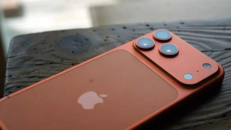 iPhone con iOS 26.4 permette di controllare l'audio di sottofondo nei video, ecco come