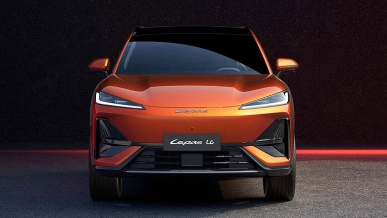 Chery Lepas L6: il SUV elettrificato debutta alla Milano Design Week 2026