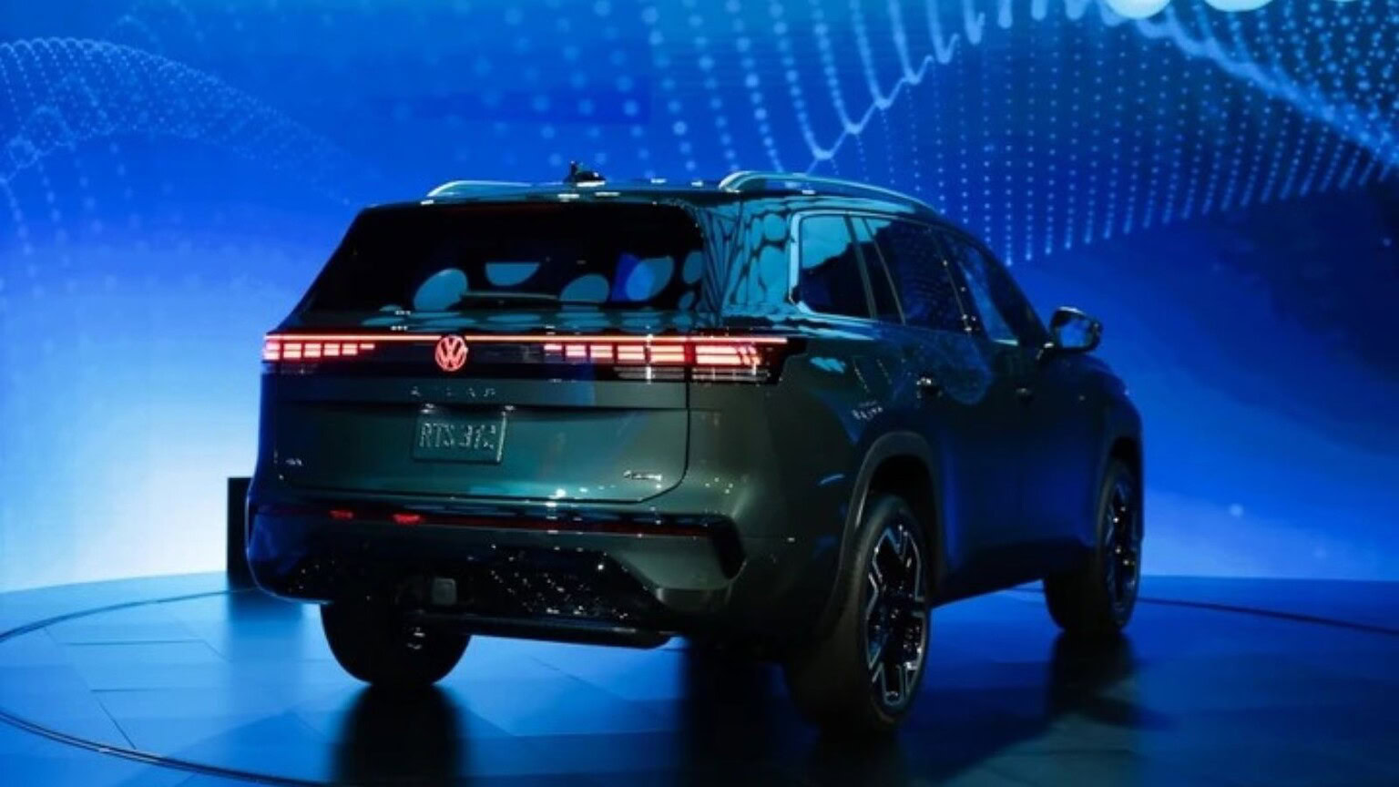 Volkswagen Atlas 2027: il SUV a 7 posti che stupisce