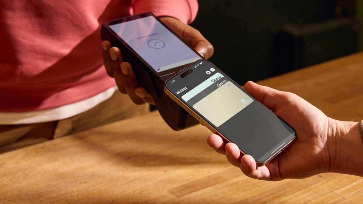 Apple Pay, falla NFC spaventa: avvengono pagamenti con iPhone bloccato