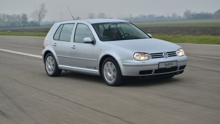 Volkswagen Golf 9: il design potrebbe ispirarsi all'iconica Golf MK4