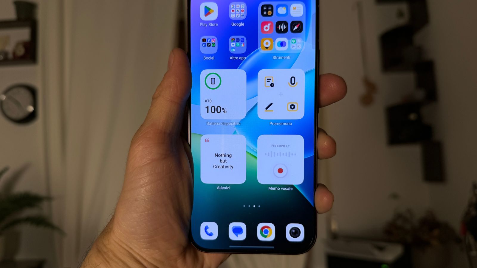 Vivo V70
