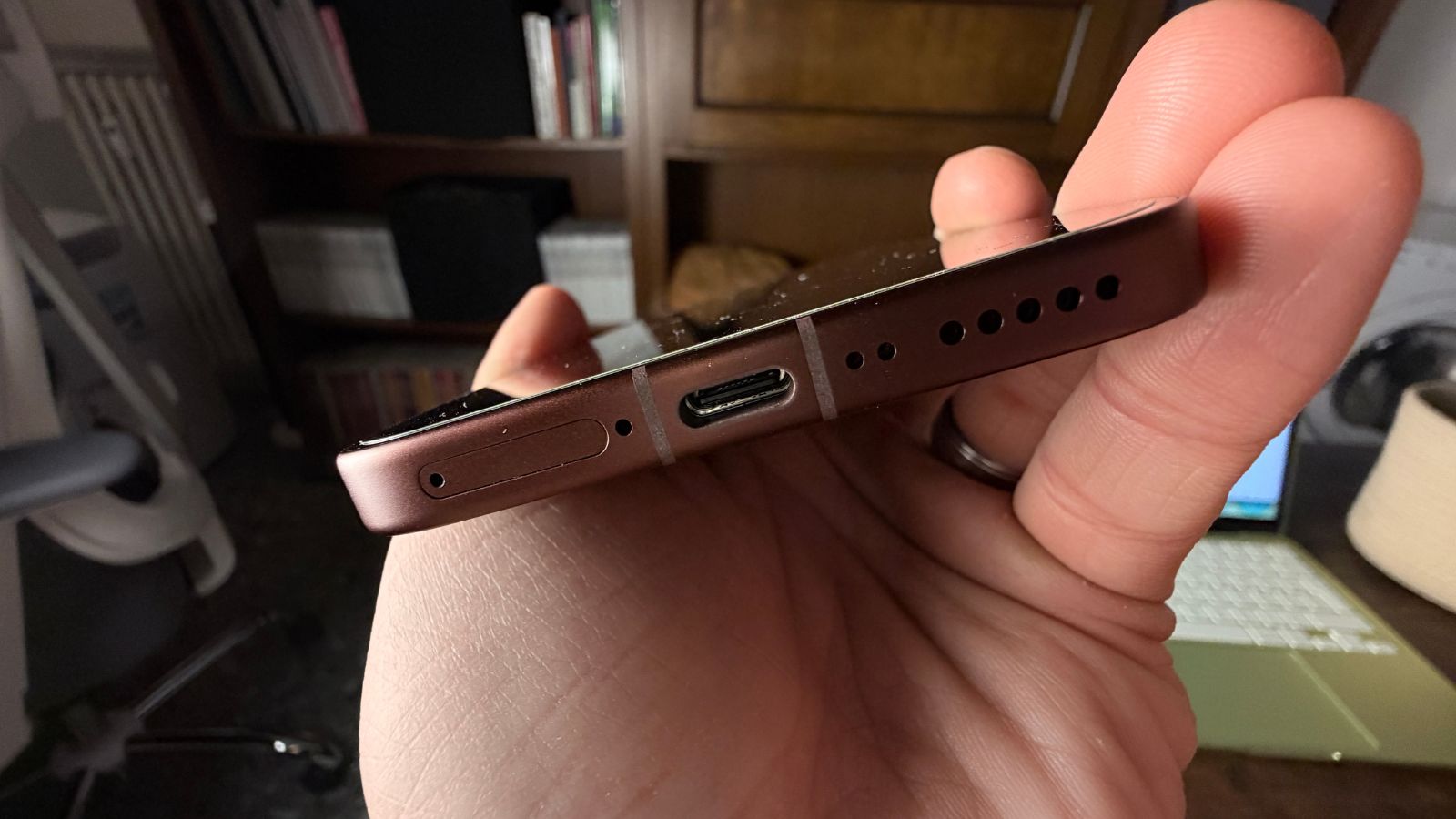 Vivo V70