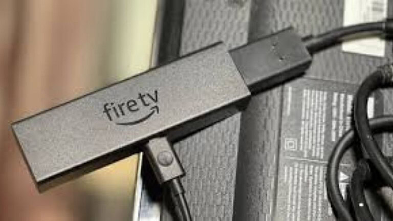 Amazon Fire TV Stick abbandona Android: arriva Vega OS