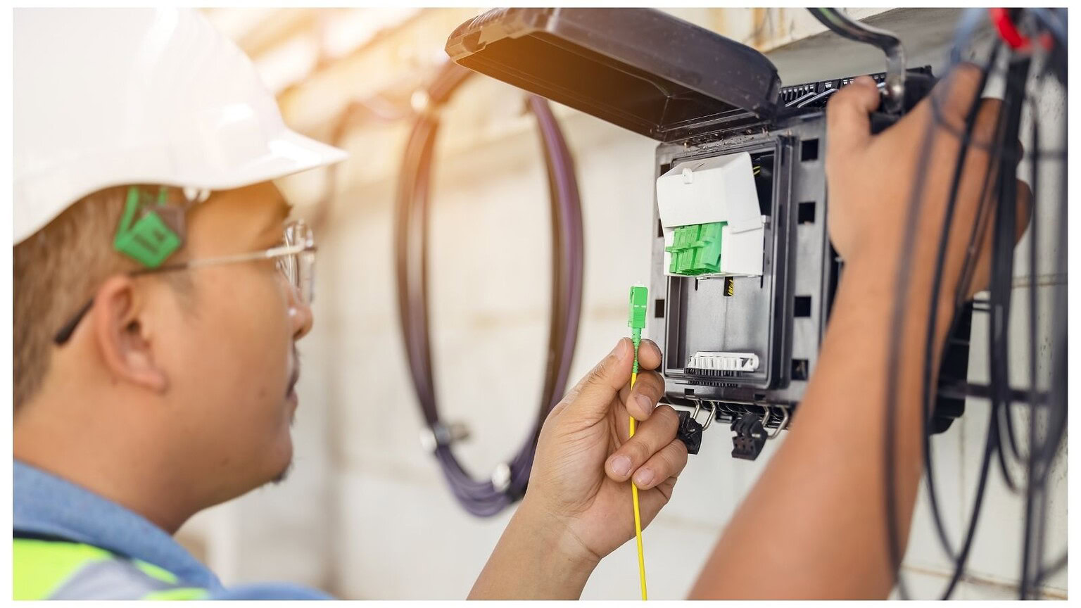 Fibra FTTH e FWA