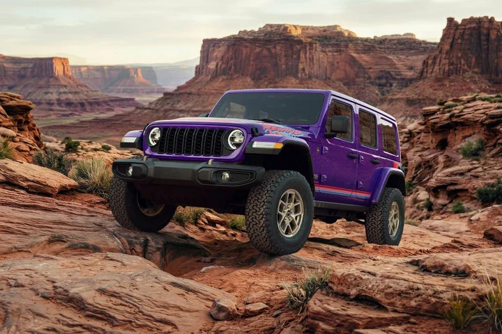 Jeep-Wrangler-Gladiator-Rewind-2