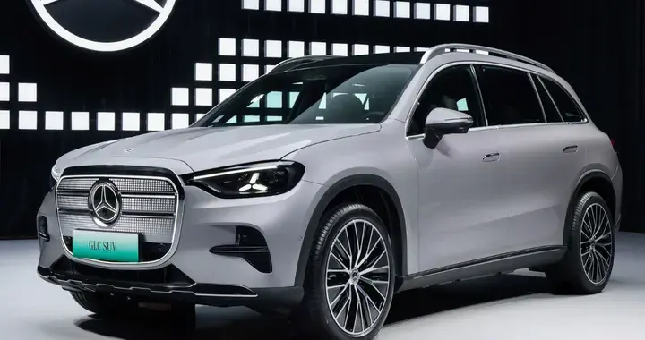Mercedes GLC L: il SUV elettrico a 6 posti solo per la Cina