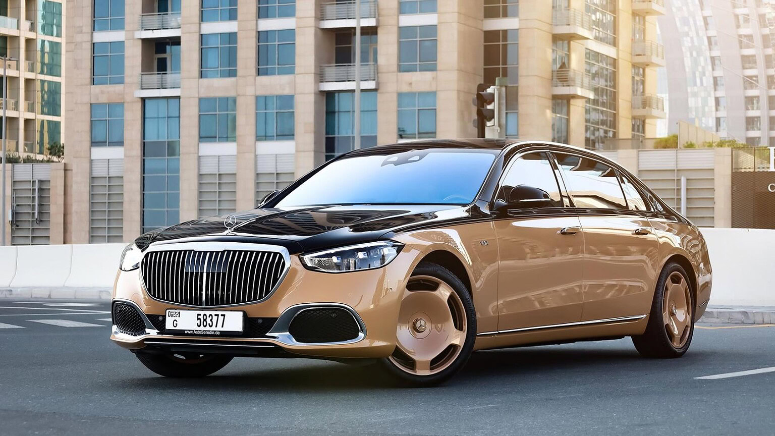 Haaland acquista la nuova Maybach da 460.000€: è unica al mondo