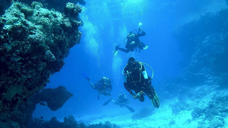 NASA Orion, lo scudo termico recuperato sott'acqua stupisce tutti