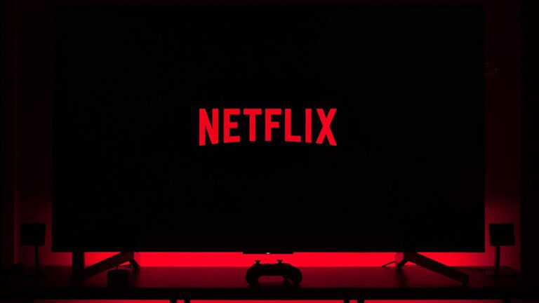 Netflix cambia: arriva il feed verticale stile TikTok