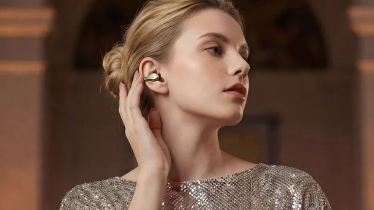 OPPO Watch X3 arriva in Italia con Enco Clip2 e Air5 Pro: prezzo e tutto quello che devi sapere