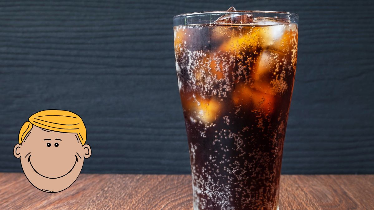 Trump e la Coca-Cola Light: “uccide il cancro”, la teoria choc