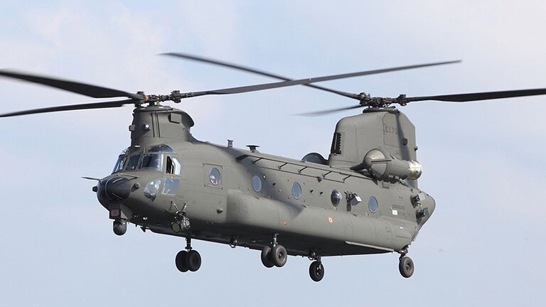CH-47F Chinook atterra da solo: primo atterraggio autonomo della storia