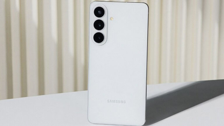 One UI 8.5 stabile per Galaxy S25: il rilascio è vicinissimo