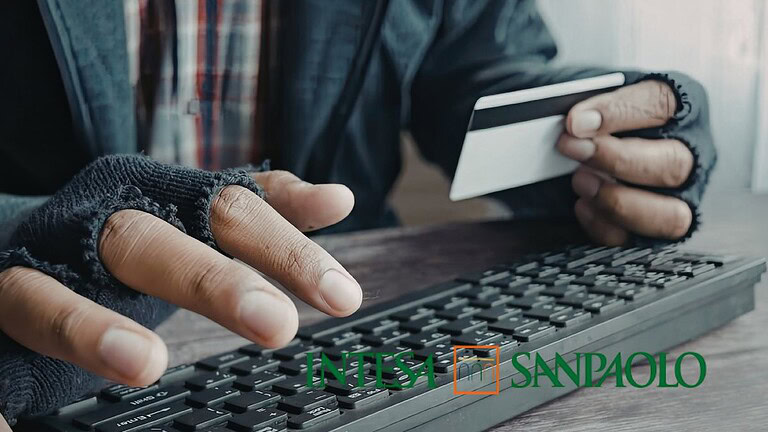 Truffa che si finge Intesa Sanpaolo via SMS: come funziona e come difendersi