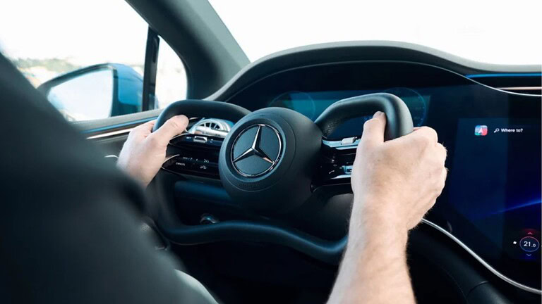 Mercedes EQS: lo steer by wire elimina il collegamento meccanico
