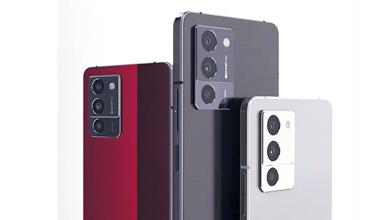 Lenovo Legion Y70 torna dopo 4 anni: il gaming phone che nessuno si aspettava
