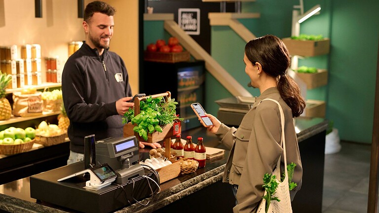 Satispay e REVO: polizza automatica contro calamità per PMI