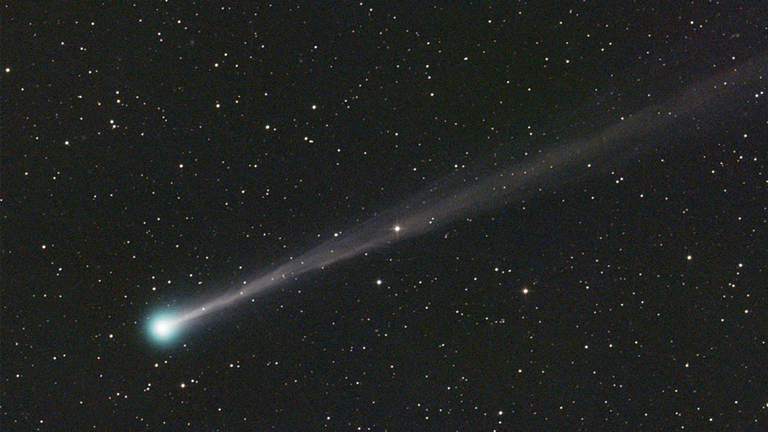 Cometa C/2025 R3 torna dopo 170.000 anni: quando e come vederla