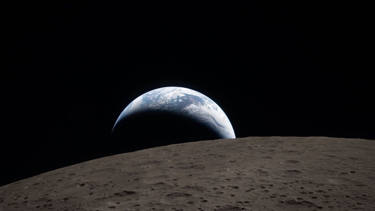 Artemis II entusiasma, ma perché siamo stati lontani dalla Luna per 50 anni?