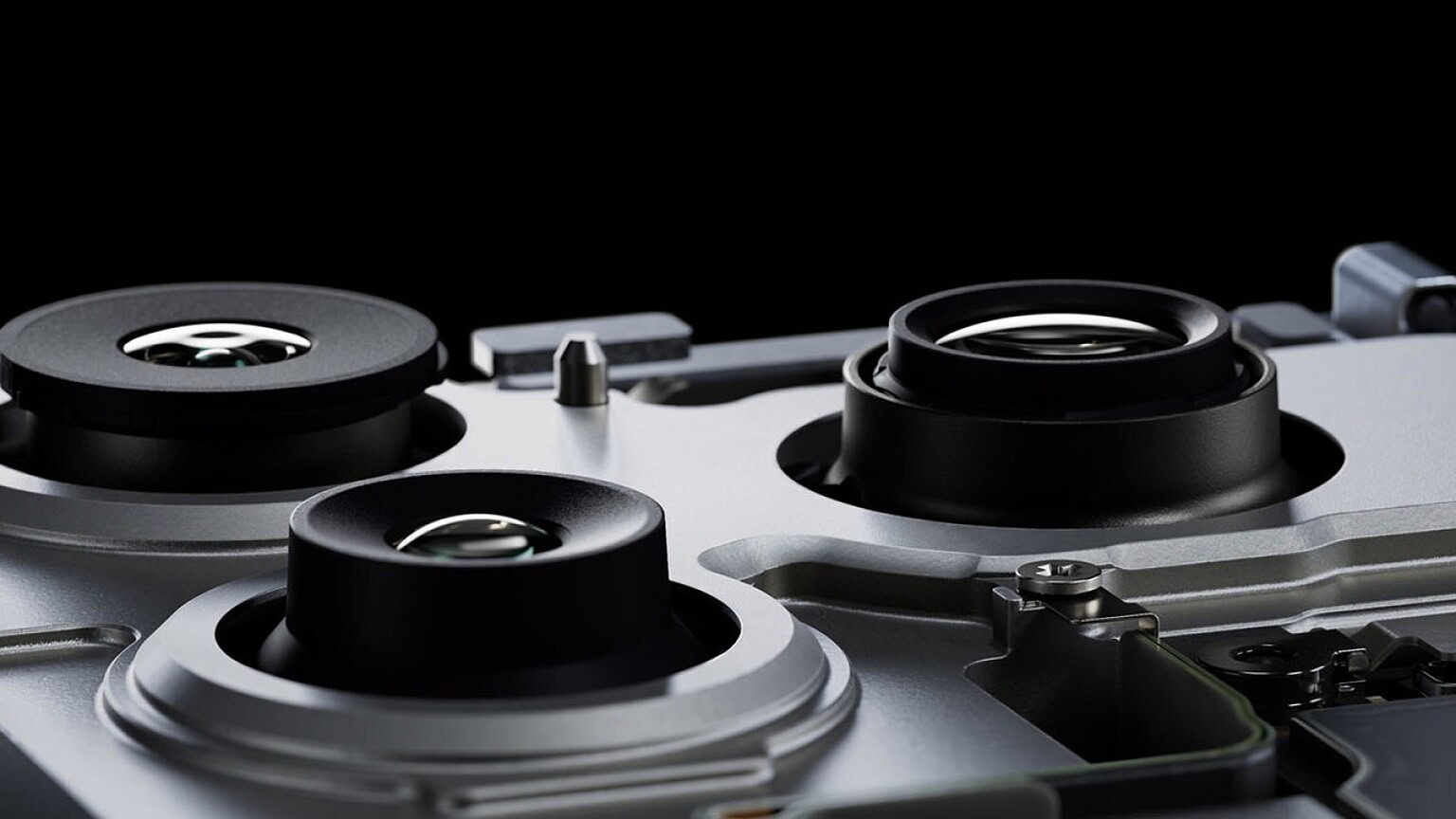 iPhone 18 Pro: la produzione di un componente chiave è già iniziata - iPhone 18 Pro fotocamera
