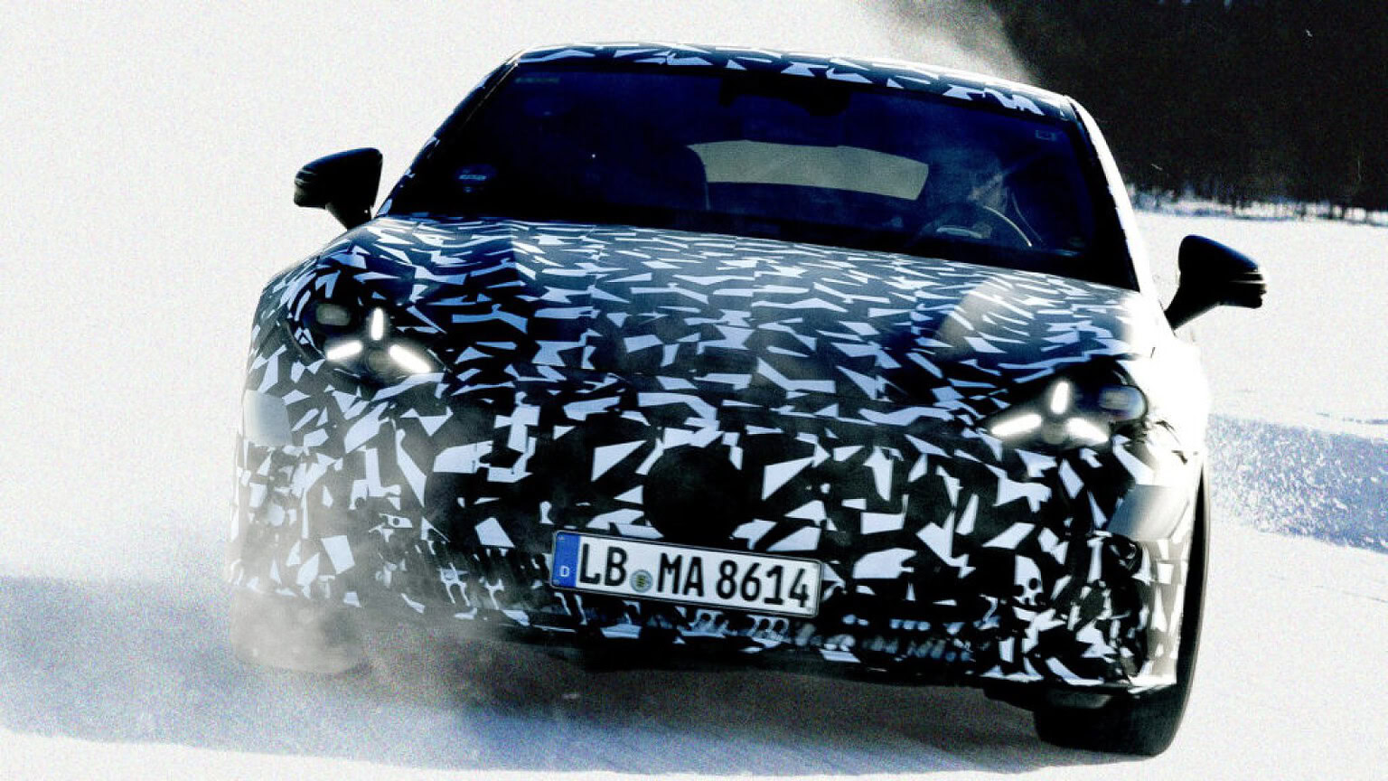 Mercedes-AMG GT 4-Door elettrica: tre motori e perfino il drift mode