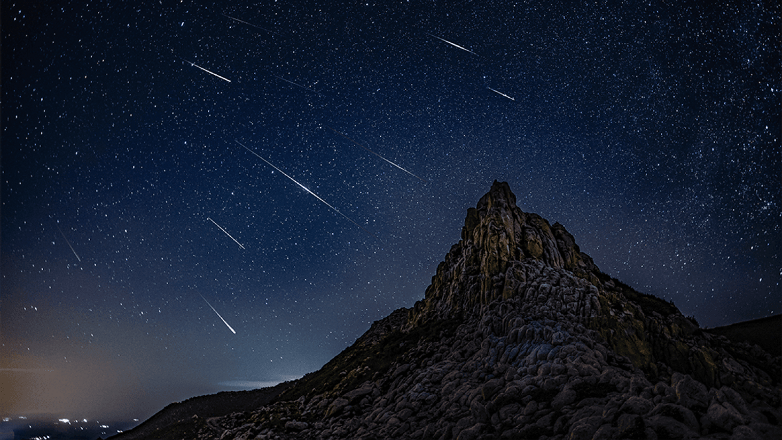 282 meteore misteriose: potrebbe nascere un nuovo sciame meteorico