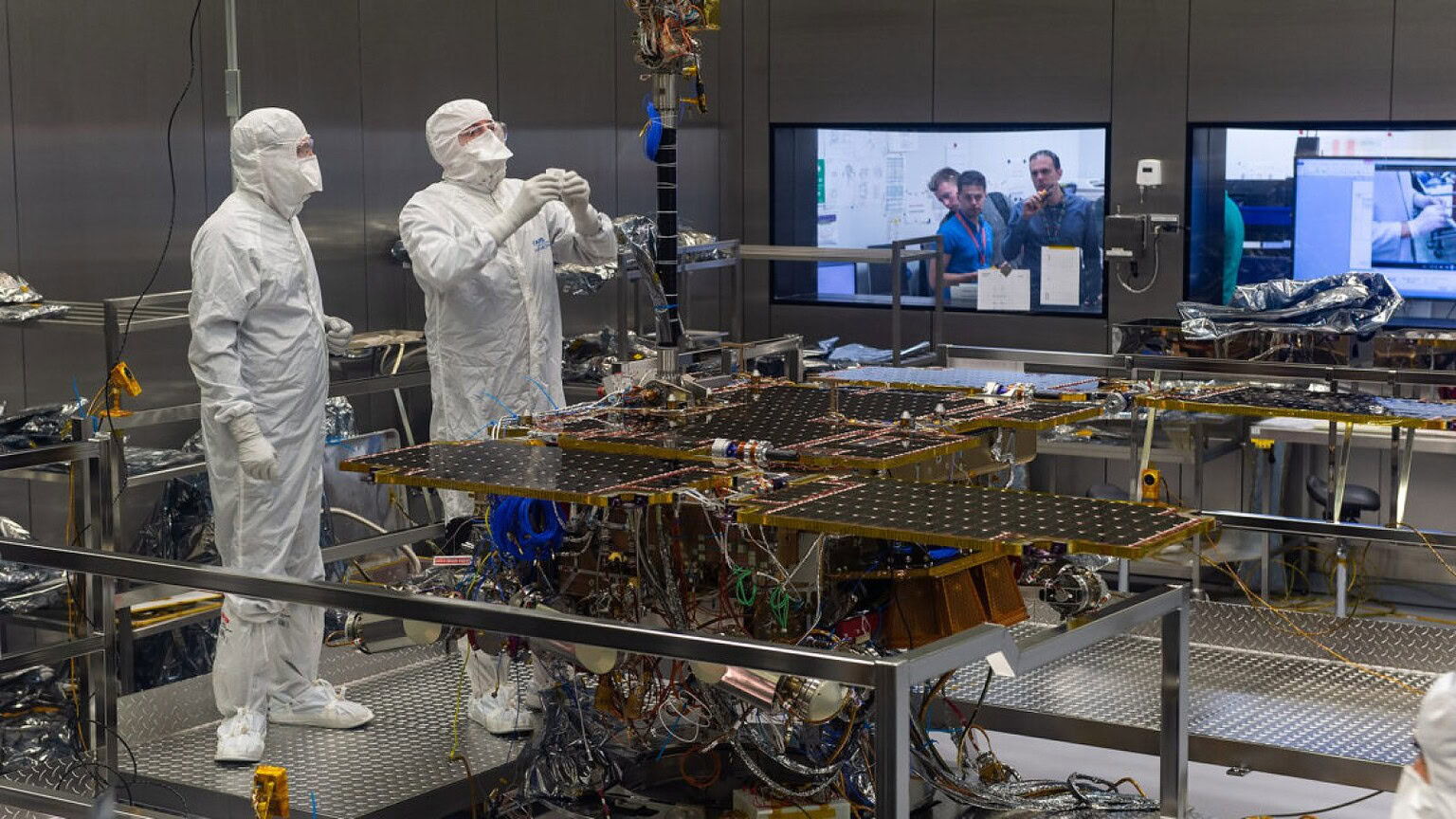 Rosalind Franklin ha finalmente un razzo per Marte: ci penserà SpaceX - rover Rosalind Franklin Marte