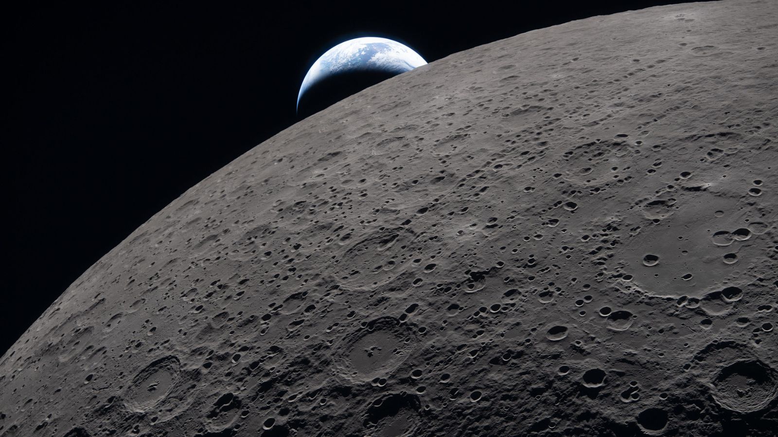 Artemis II: scarica qui gli sfondi gratis della NASA per il tuo smartphone